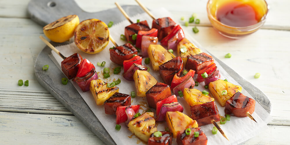 https://www.spamcanada.com/recipe/spam-lite-pineapple-and-red-pepper-kabobs/